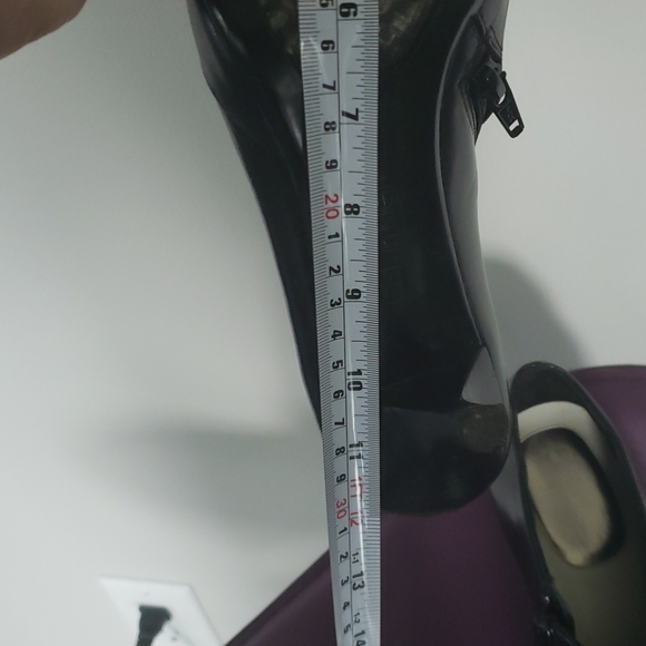 Calvin Klein shoes - Picture 7 of 9